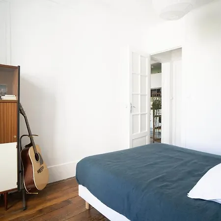 Charming Apartment In The Heart Of Montmartre アパート パリ