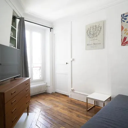 アパート Charming Apartment In The Heart Of Montmartre パリ